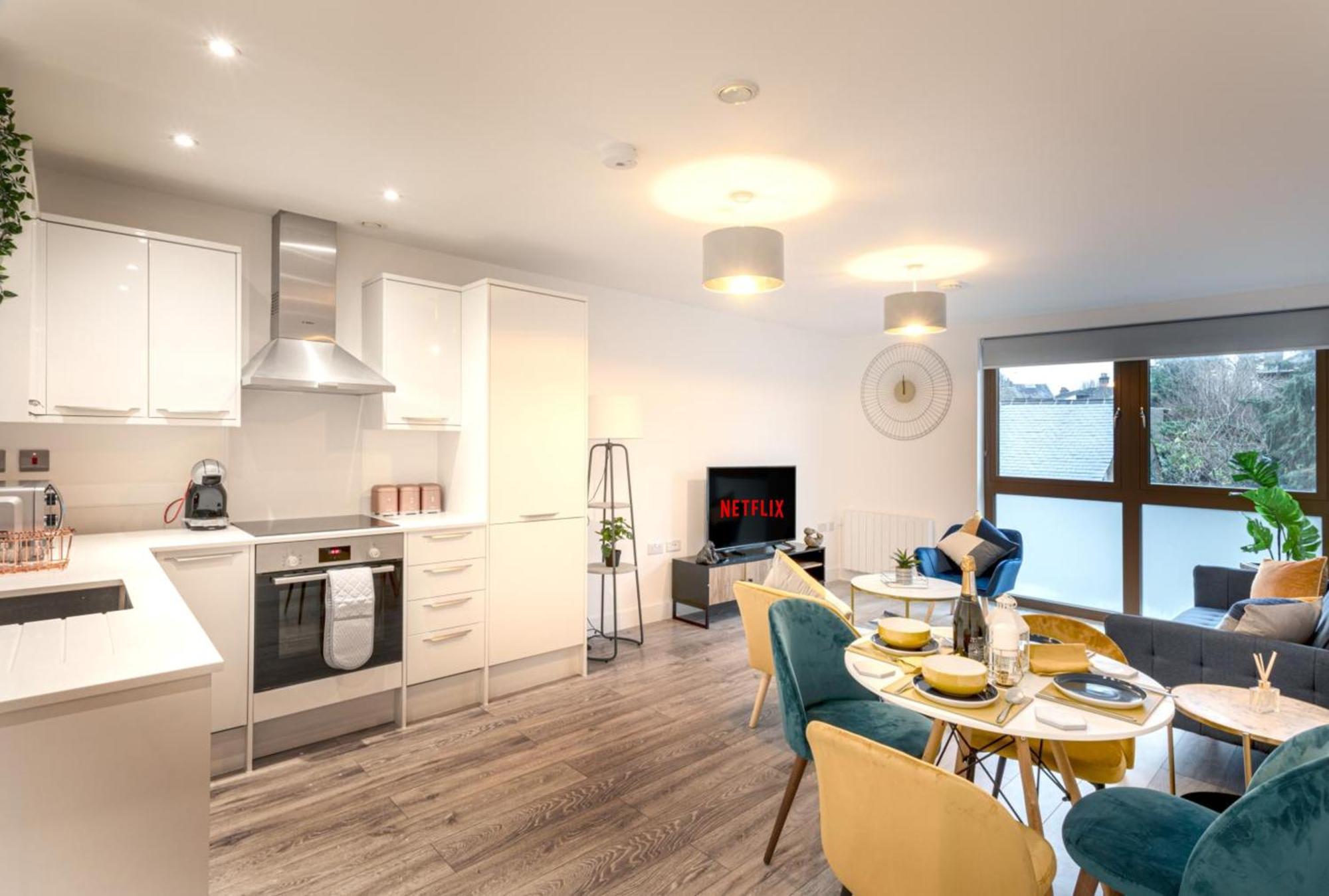 Ideal Family & Business Stay! 2 Min To Station, 10 Min To Harry Potter, 30 Min To London Euston & Free Parking! Watford  Exteriör bild