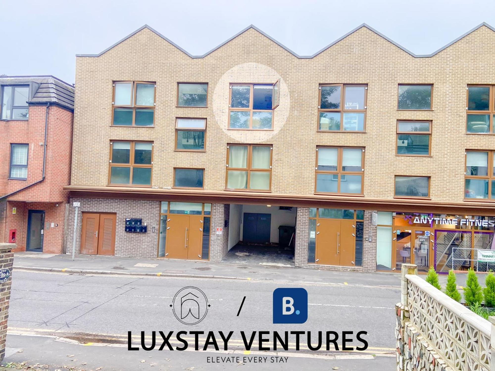Ideal Family & Business Stay! 2 Min To Station, 10 Min To Harry Potter, 30 Min To London Euston & Free Parking! Watford  Exteriör bild